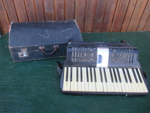 Vintage excelsior accordion - vintage,