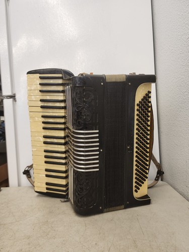Excelsior accordion made in - excelsior,